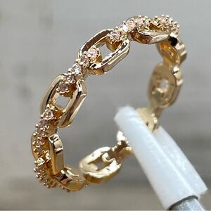 Beautiful Trendy Chain Eternity Band White Diamond CZ Gold Tone Plated Ring
